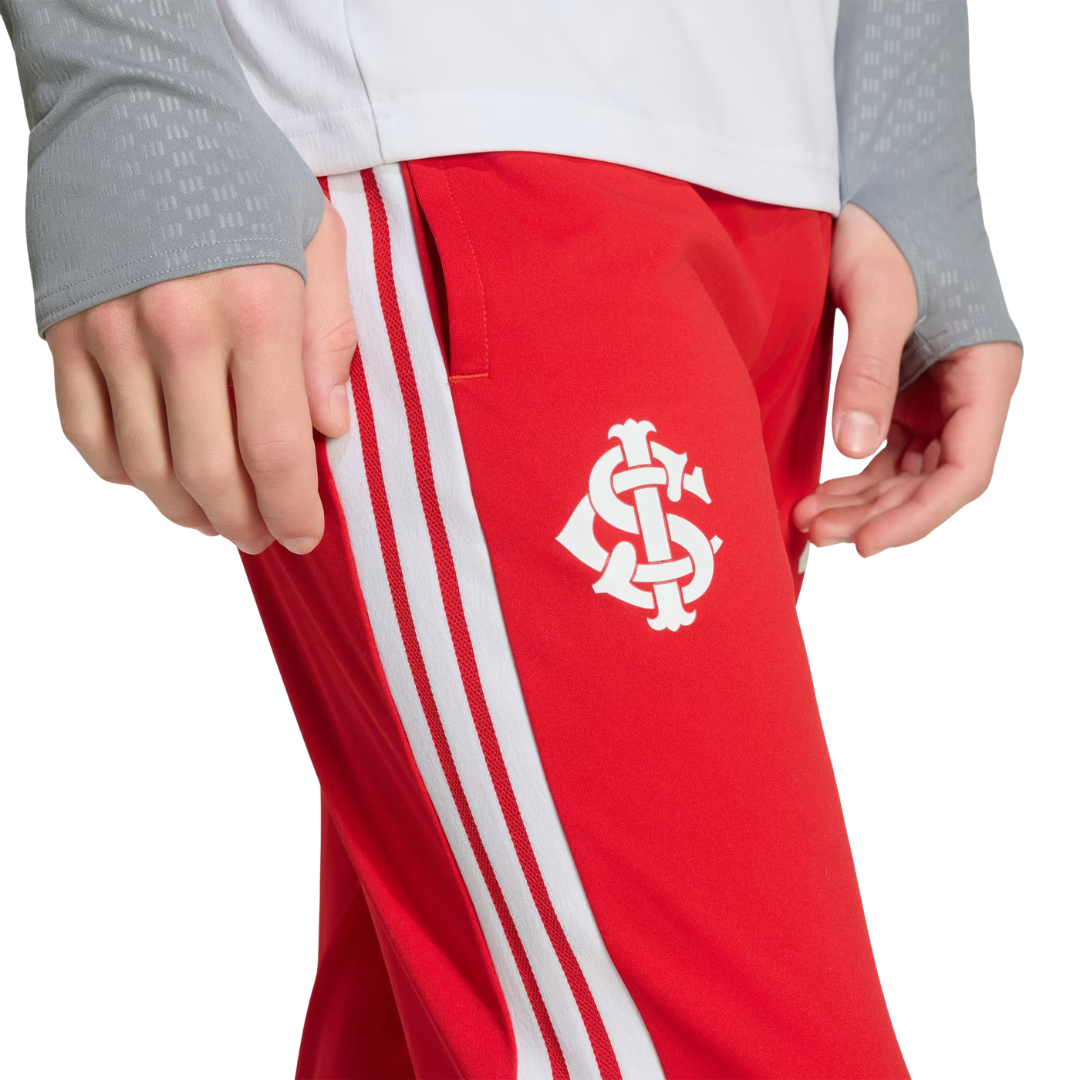 Conjunto Pré Jogo Internacional 26/27