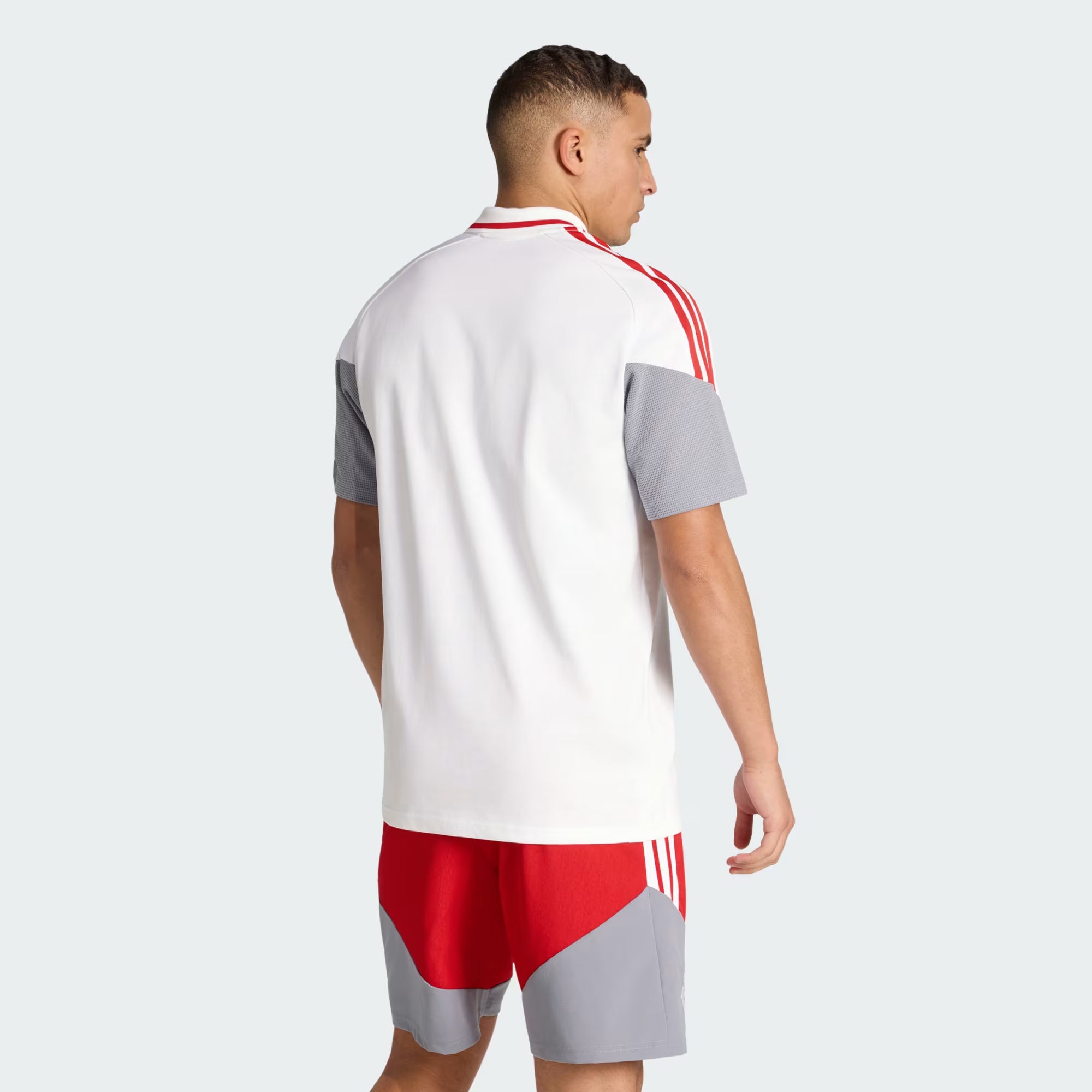 Conjunto Competition SC Internacional 26 ( Polo + Shorts )